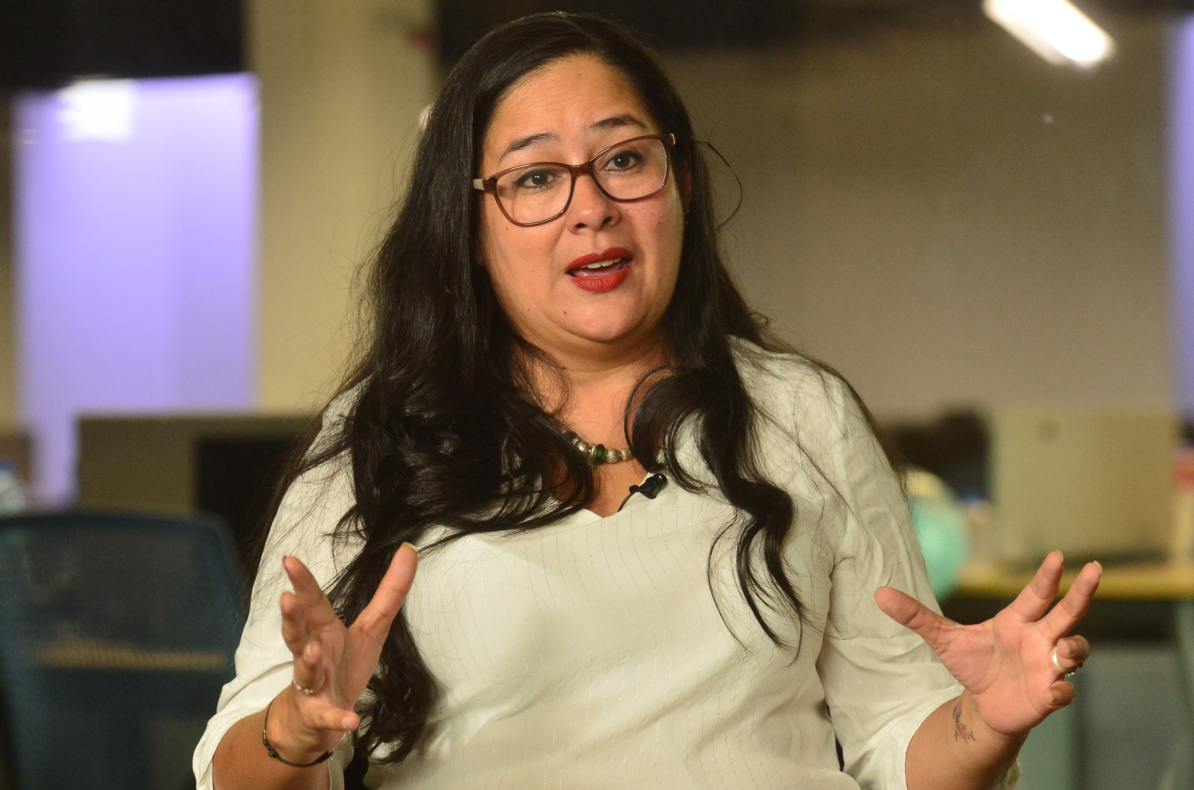 Ruth López, El Salvador