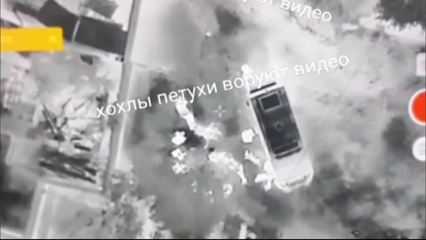 Capture d'écran d'une vidéo prise par un drone, publiée sur la chaîne Telegram « De Marioupol aux Carpates », affiliée à l'armée russe, le 29 octobre 2024.