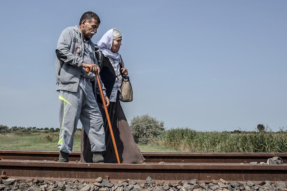 2015-9-hungary-eca-refugees_11_ITA