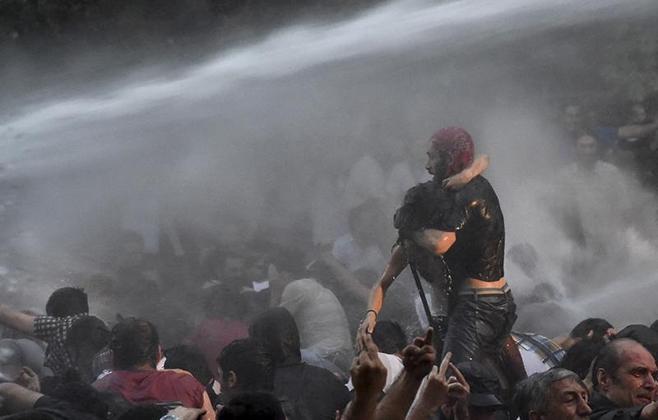 Armenia_Electricity Protests_2015