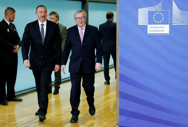 Azerbaijan's President Ilham Aliyev (L) arrives for a meeting with European Commission President Jean-Claude Juncker at the EU Commission headquarters in Brussels, Belgium on February 6, 2017. 