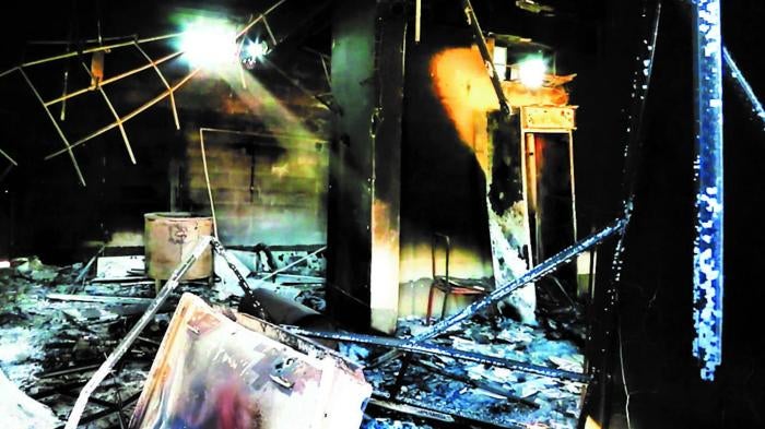 Militias looted and set on fire homes and local businesses in the village of Yengija, Iraq, in late September 2014. © 2014 Human Rights Watch