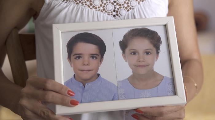 لا تعرف المواطنة اللبنانية جويل بسول كيف ستخبر أولادها أنهم ليسوا لبنانيين مثل عائلتها وأصدقائهم، فقط لأن والدهم غير لبناني. 