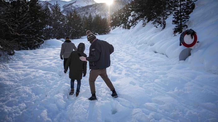 201909CRD_France_main_FR