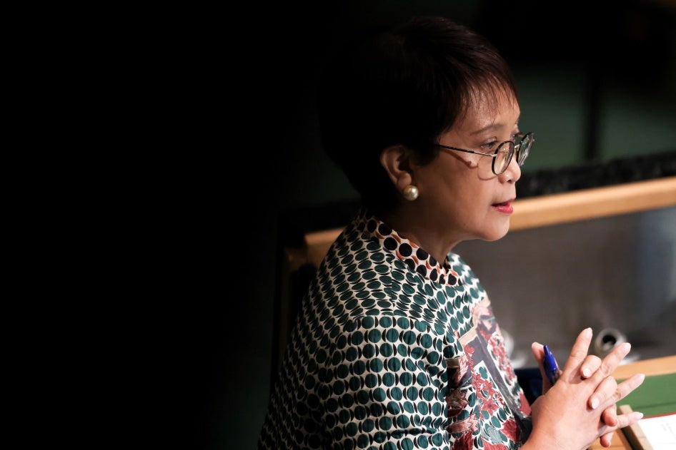 印尼外交部长蕾特诺・马尔苏迪（Retno Lestari Priansari Marsudi）在联合国大会第77届会议致词，美国纽约联合国总部，2022年9月26日。