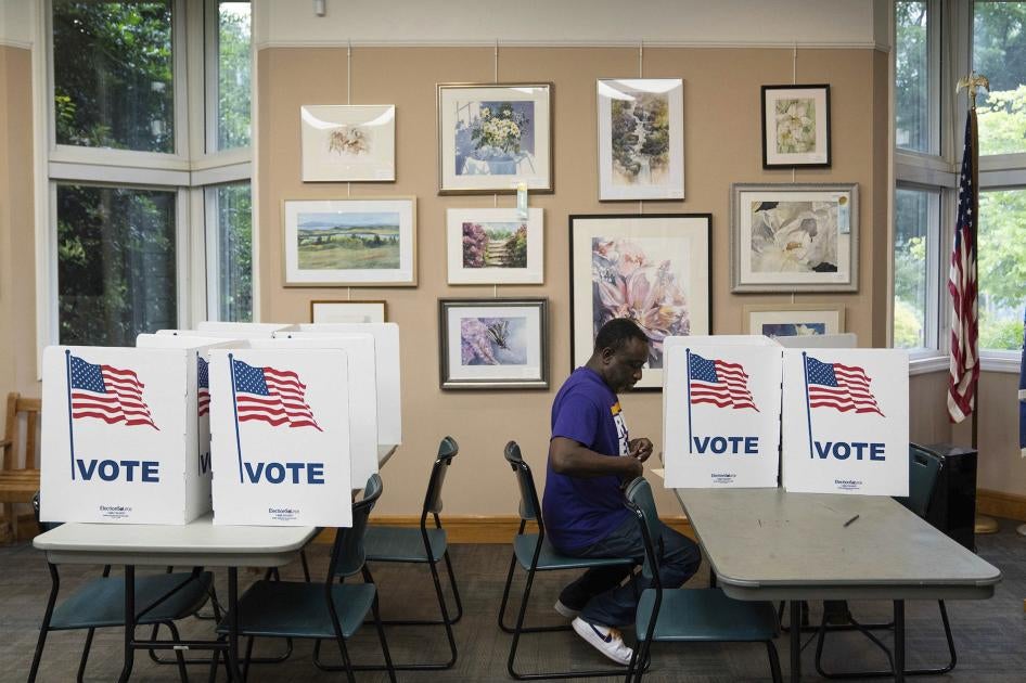 A voter filling out a ballot at the Green Spring Gardens polling station in Lincolnia, Virginia, US, June 20, 2023. 