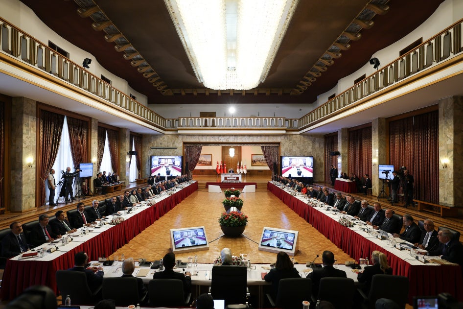 Türkiye Büyük Millet Meclisi, Ağustos 2025'te Milli Dayanışma, Kardeşlik ve Demokrasi Komisyonu'nu kurdu.