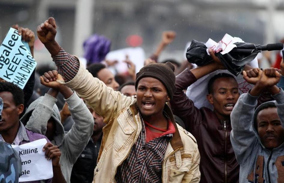 Protesters chant slogans during a demonstration over what they say is unfair distribution of wealth in the country at Meskel Square in Ethiopia's capital Addis Ababa, August 6, 2016.