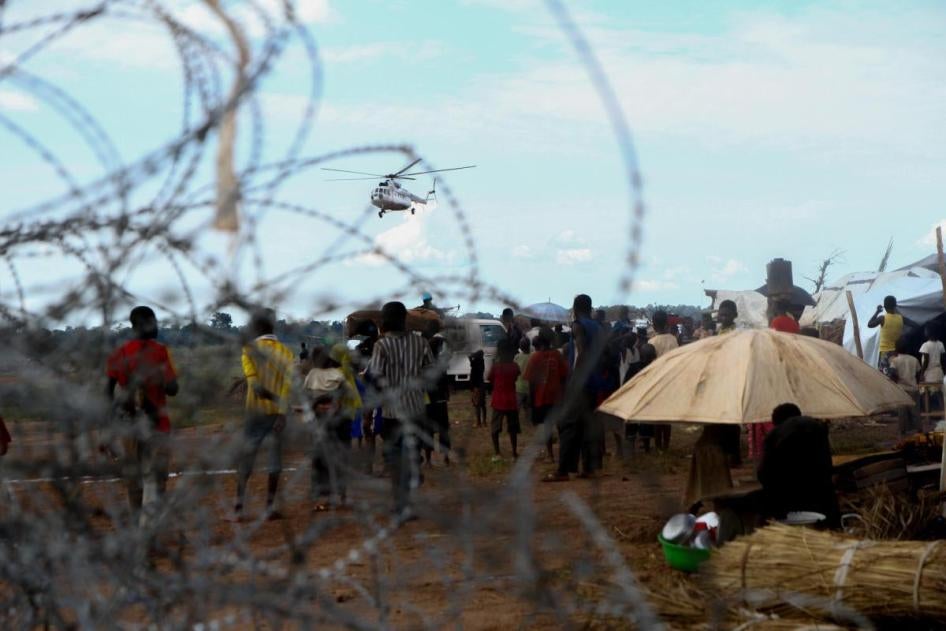 The new displacement camp in Kaga Bandoro, around the MINUSCA base and airstrip, where approximately 15,000 peope sought shelter after the Seleka attack on October 12.