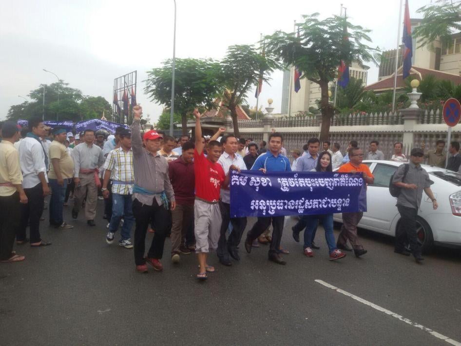 Chay Sarit at the Demonstration. Source: human rights monitor.