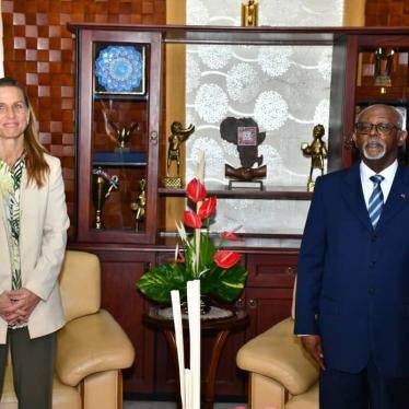 The Cameroon Minister of External Relations, H.E. Mbella Mbella, and Minister of State at the German Federal Foreign Office, Katja Keul, in Yaoundé, Cameroon, October 2022. 