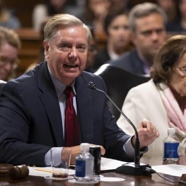 201908us_lindseygraham_asylum